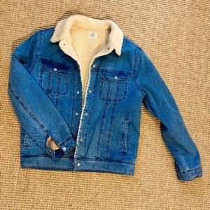 Faherty Brand Sherpa lined men’s denim jacket - medium
